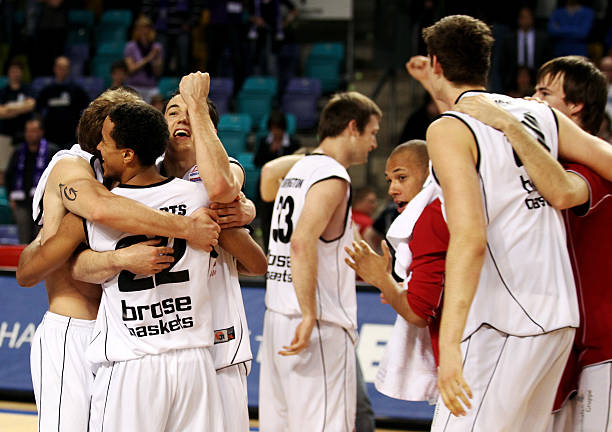 另一方面注 另一方面注