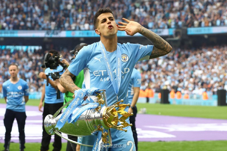 丝松了一口 丝松了一口