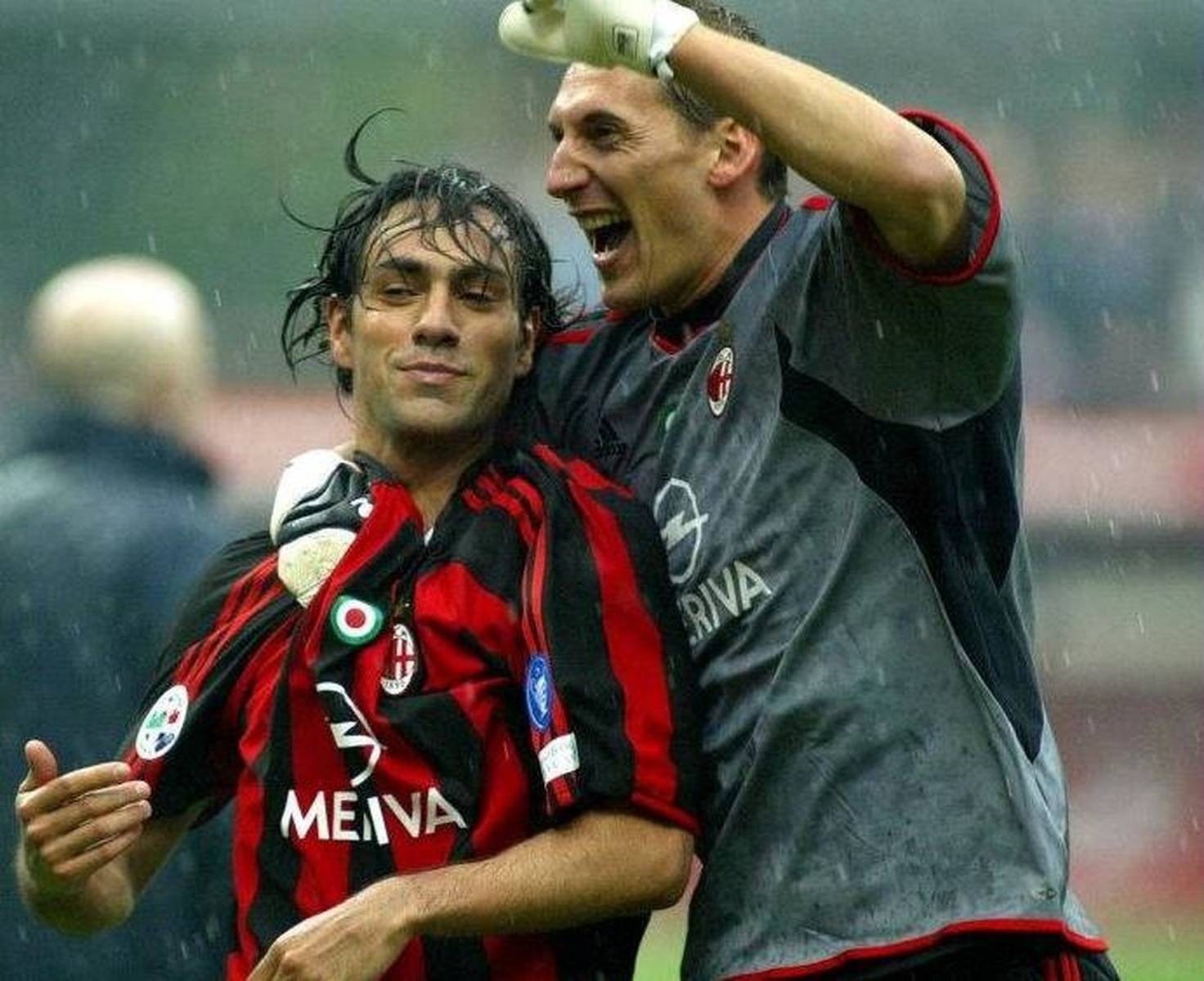 这位前锋需 这位前锋需