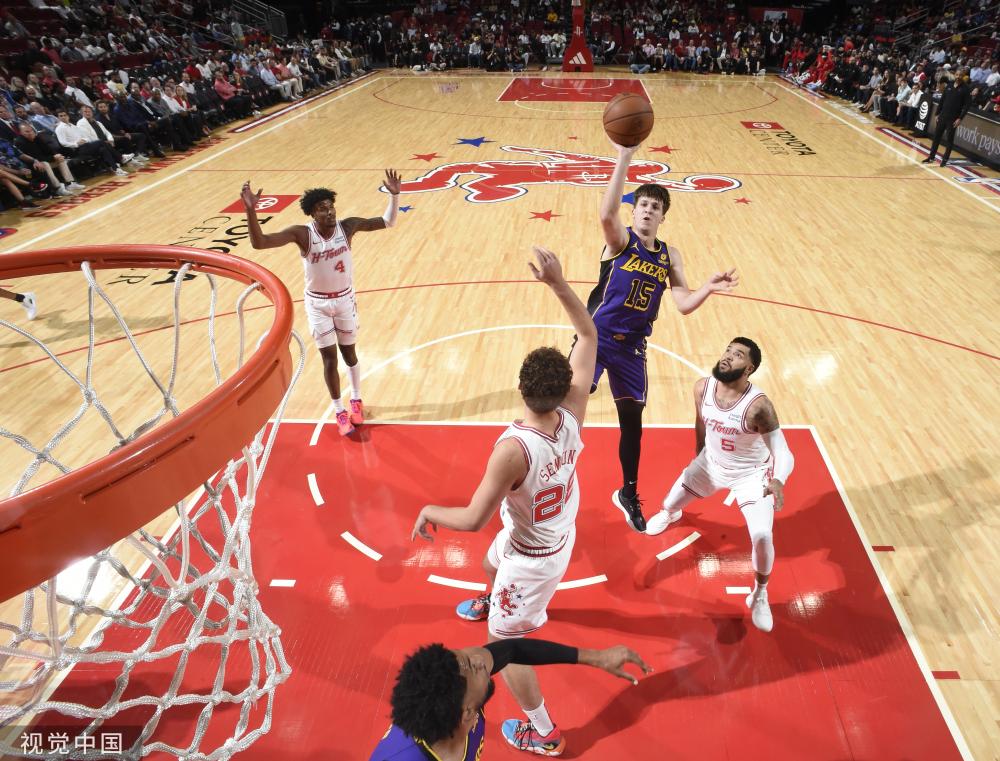 己要求严格 己要求严格