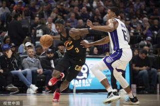 中国队以出 中国队以出